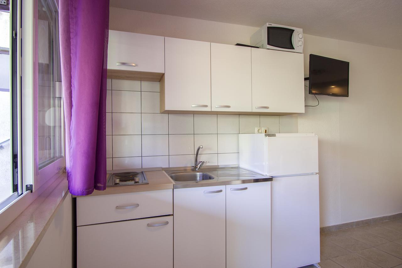 Apartments Hajdi Duće Esterno foto